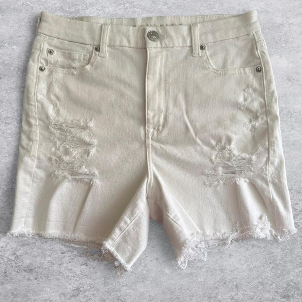 American Eagle Super Stretch White Distressed High Waisted Denim Shorts Curvy 10